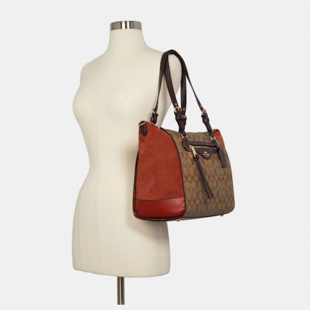 Coach Kleo Carryall In Signature Canvas - Picture 4 of 4